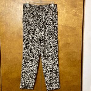 Michael Kors lightweight cheetah pull on pants with pockets. Size small